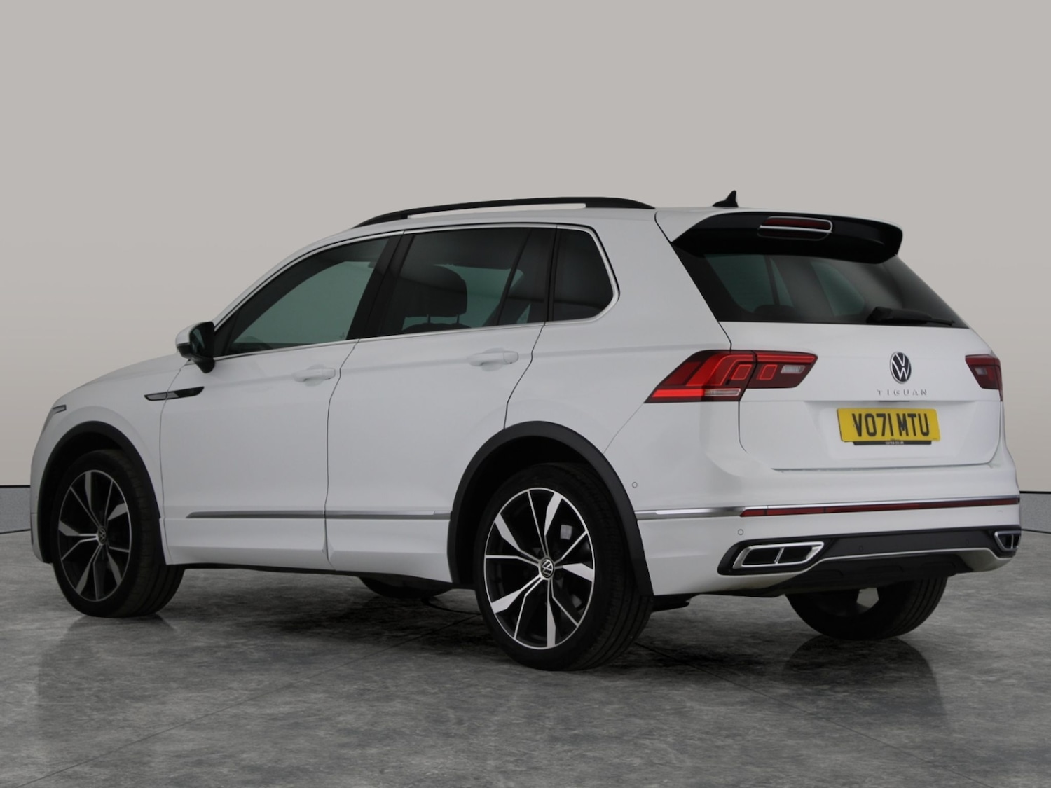 Used Volkswagen Tiguan 2021 for sale - 76464232: Photo 12