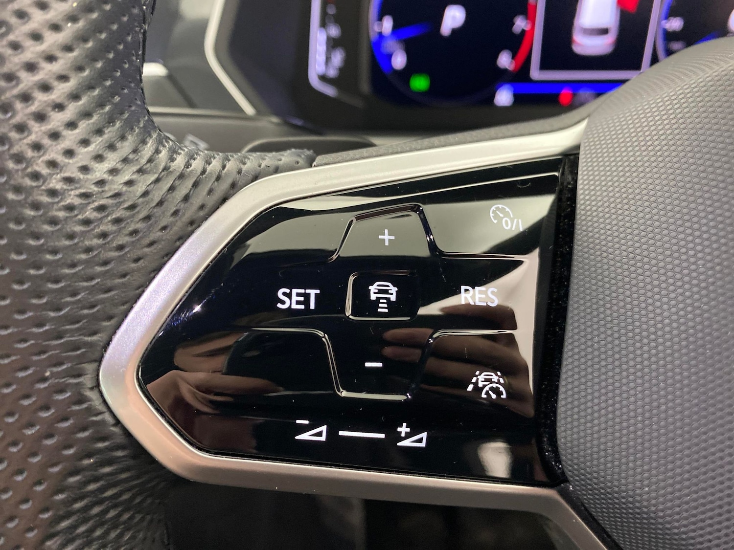 Used Volkswagen Tiguan 2021 for sale - 76464232: Photo 29