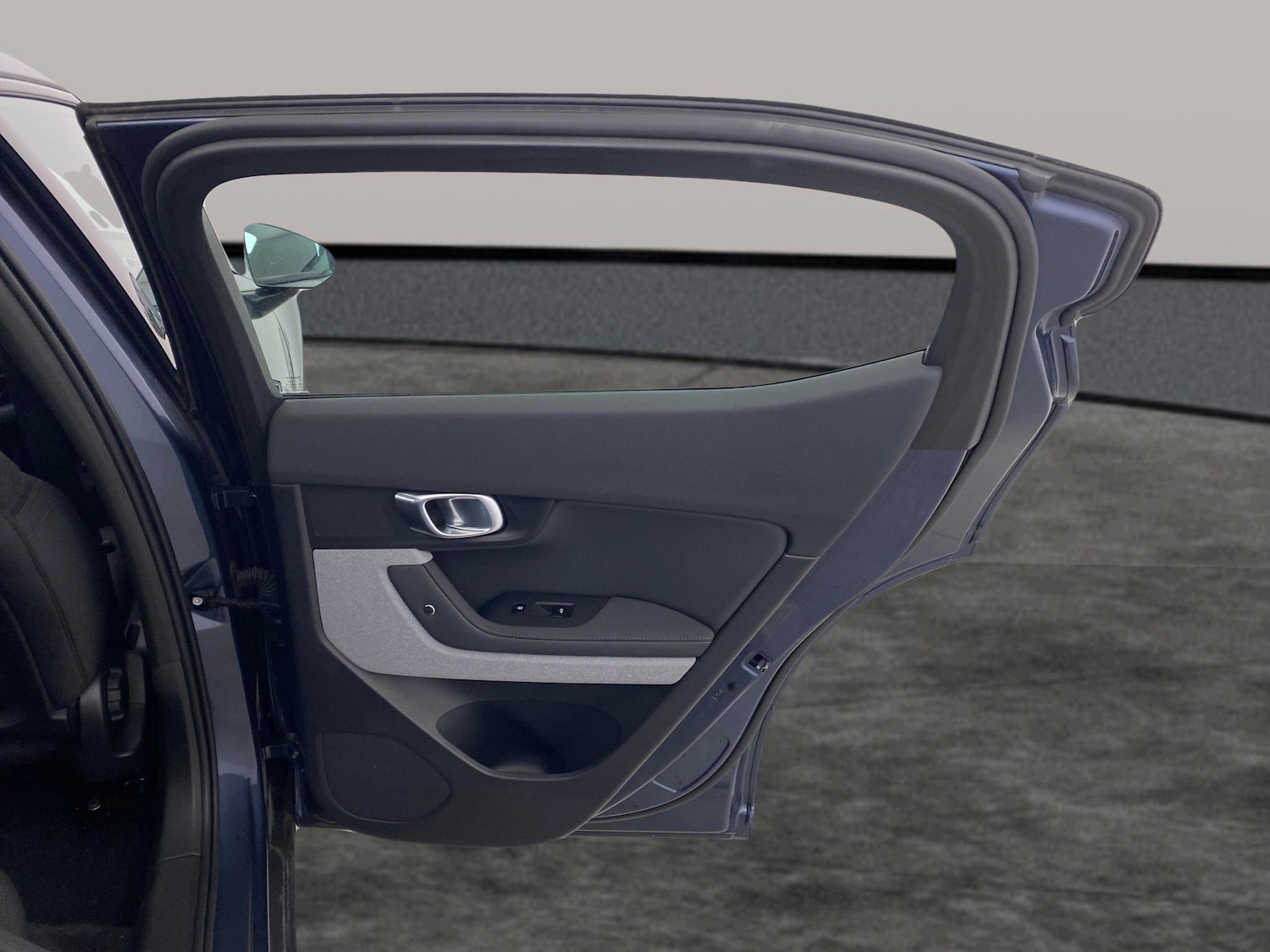 Used Polestar Polestar 2 2022 for sale - 76603167: Photo 28