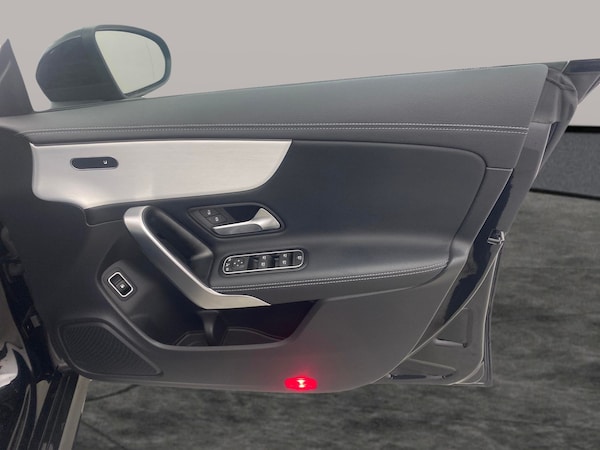 Used Mercedes-Benz CLA 2022 for sale - 76240909: Photo 39