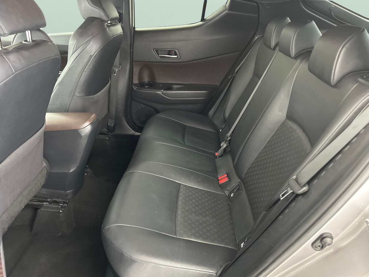 Used Toyota C-HR 2019 for sale - 76075184: Photo 23