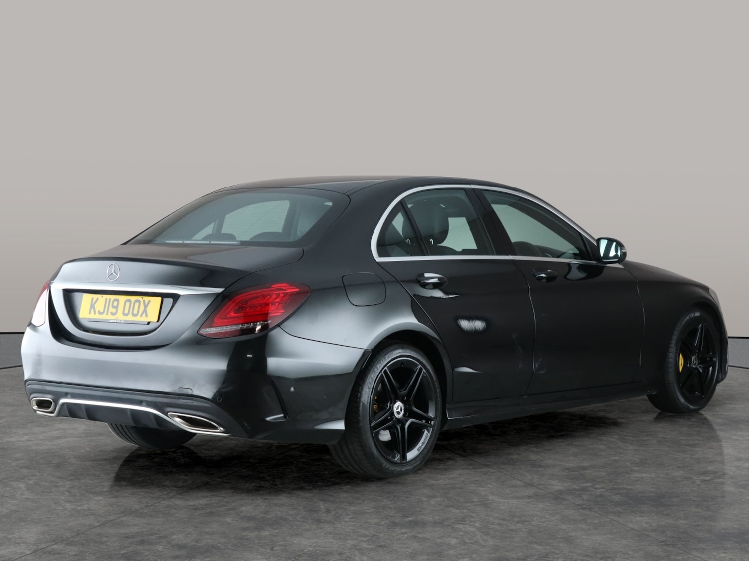 Used Mercedes-Benz C Class 2019 for sale - 76960574: Photo 10