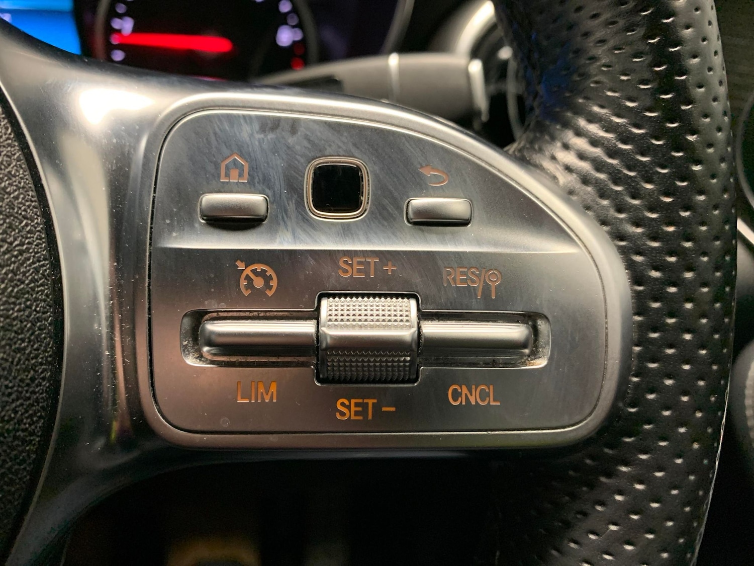 Used Mercedes-Benz GLC 2020 for sale - 76626268: Photo 20