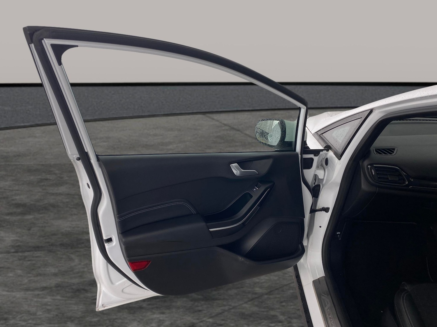 Used Ford Fiesta 2019 for sale - 77378936: Photo 25