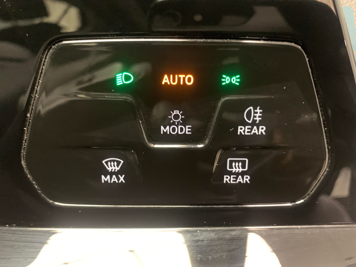 Used Volkswagen Golf 2021 for sale - 76392128: Photo 21