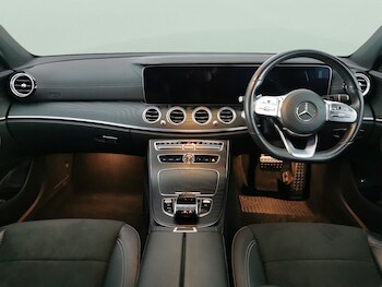 Used Mercedes-Benz E Class 2019 for sale - 76588916: Photo