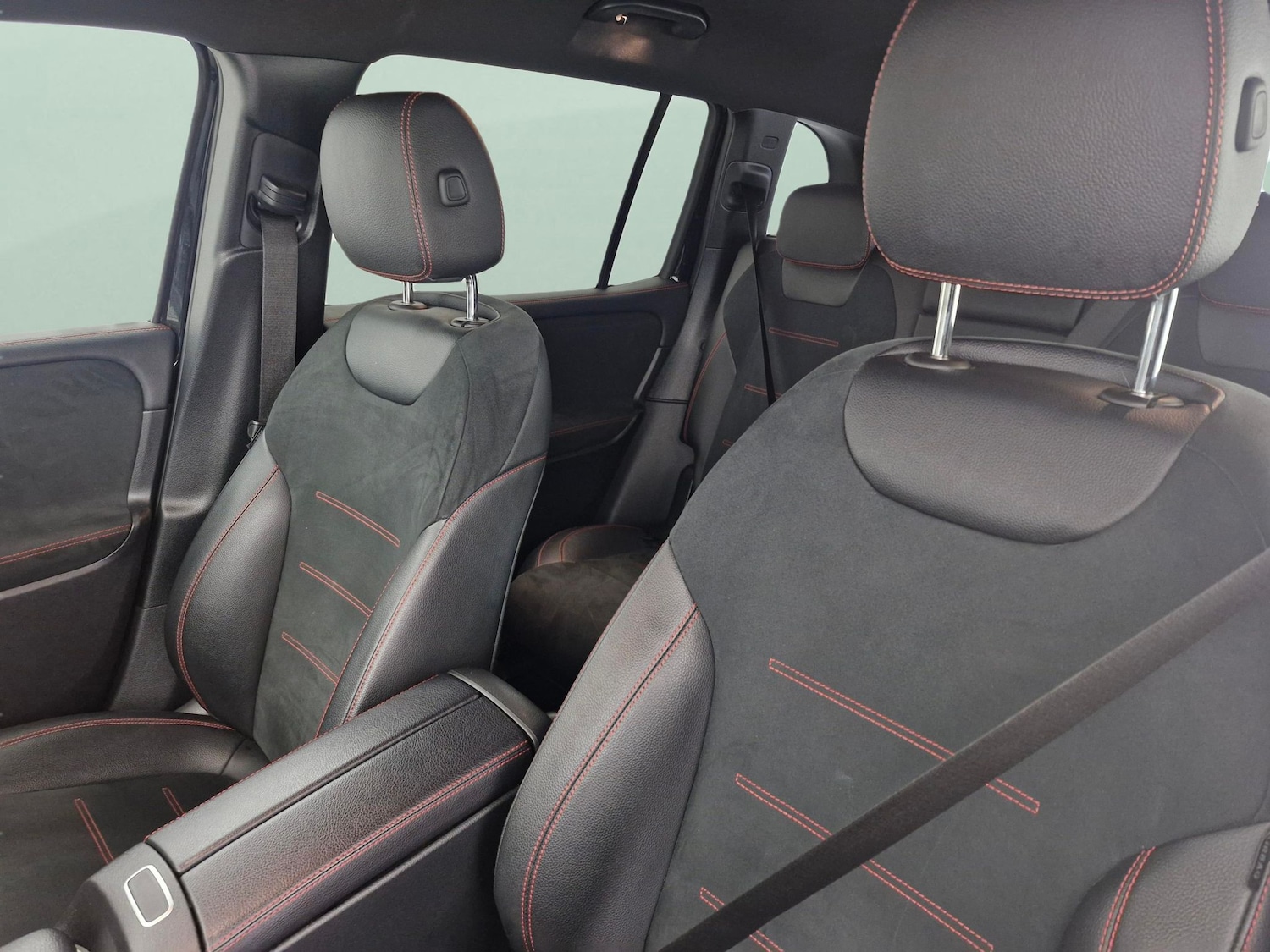 Used Mercedes-Benz GLB 2021 for sale - 78067882: Photo 16