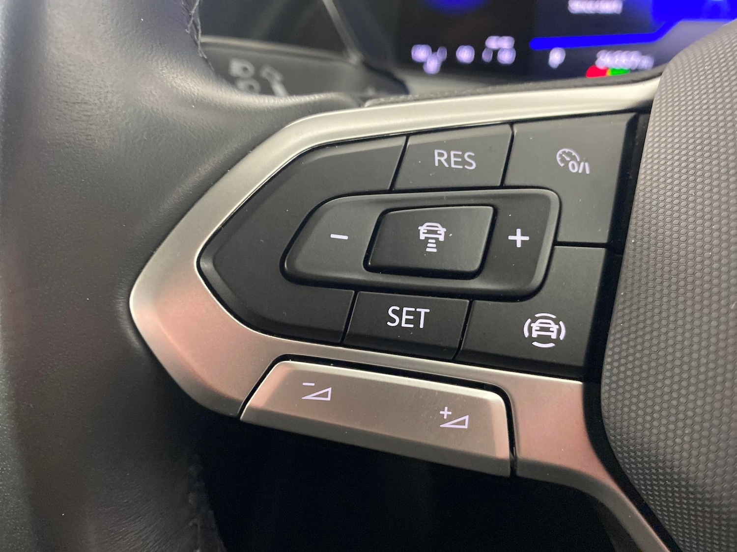 Used Volkswagen T-Cross 2023 for sale - 77703012: Photo 15