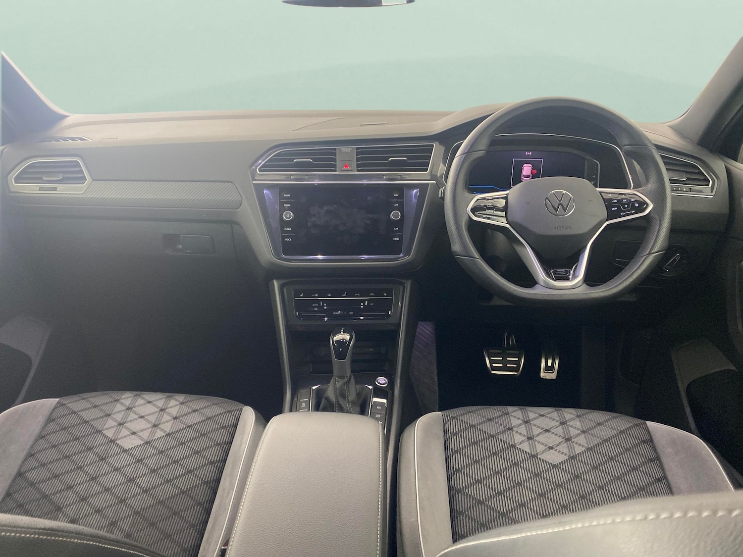 Used Volkswagen Tiguan 2023 for sale - 77873074: Photo 4