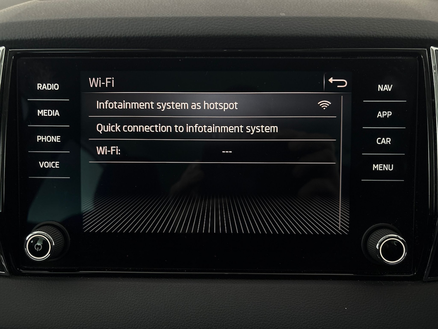 Used Skoda Karoq 2022 for sale - 76552833: Photo 17