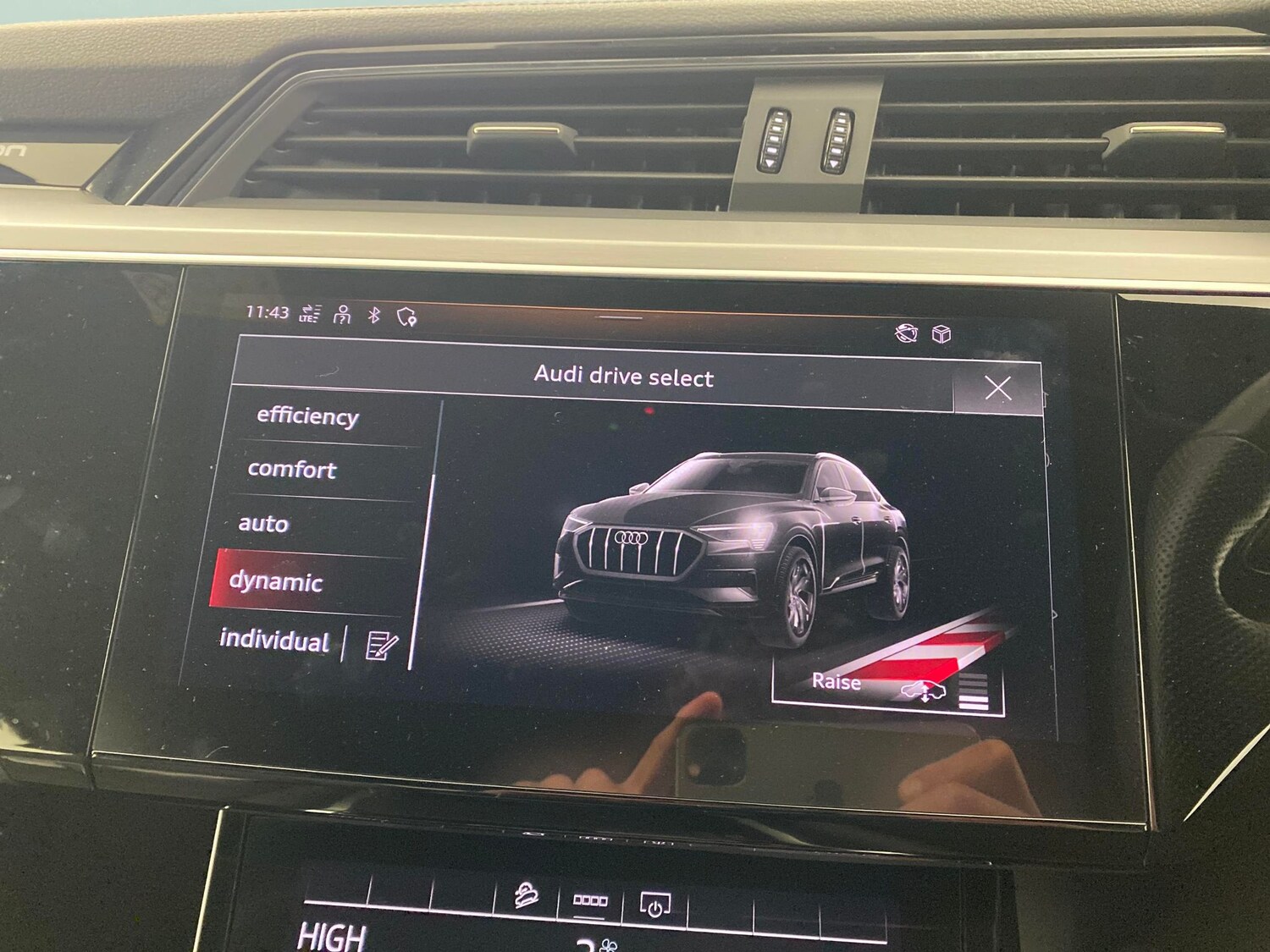 Used Audi e-tron 2021 for sale - 77984660: Photo 16