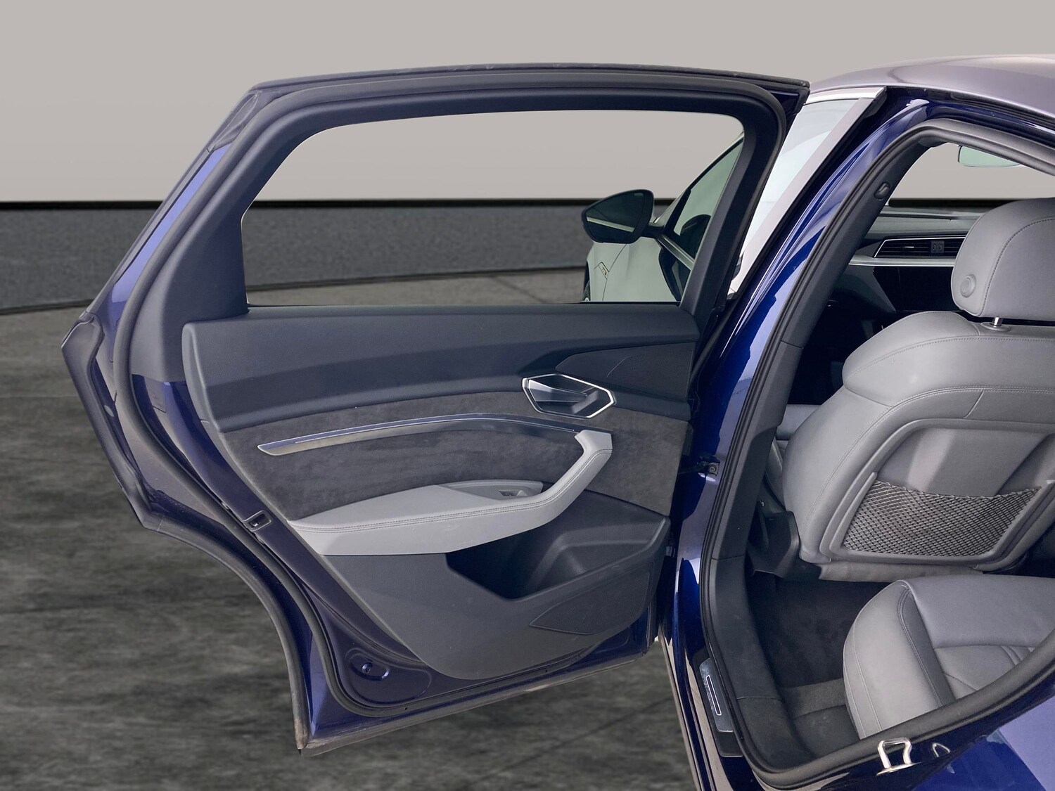 Used Audi e-tron 2021 for sale - 77984660: Photo 25