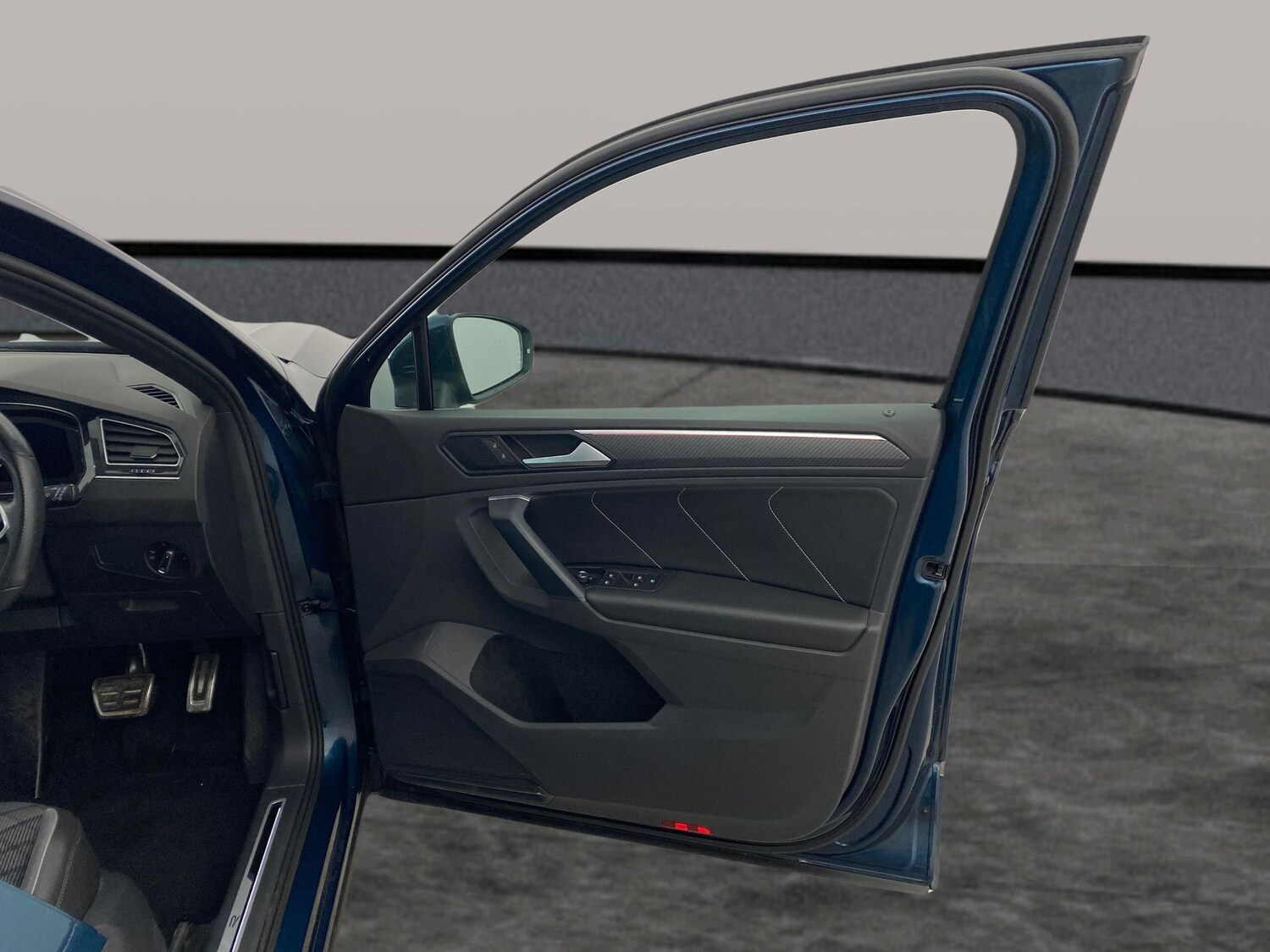 Used Volkswagen Tiguan 2023 for sale - 78118453: Photo 26