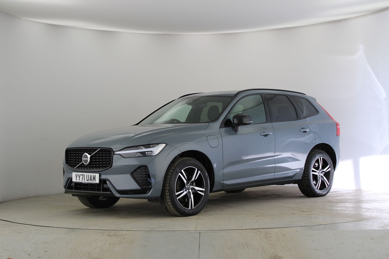 Used Volvo XC60 2021 for sale - 78025481: Photo 1