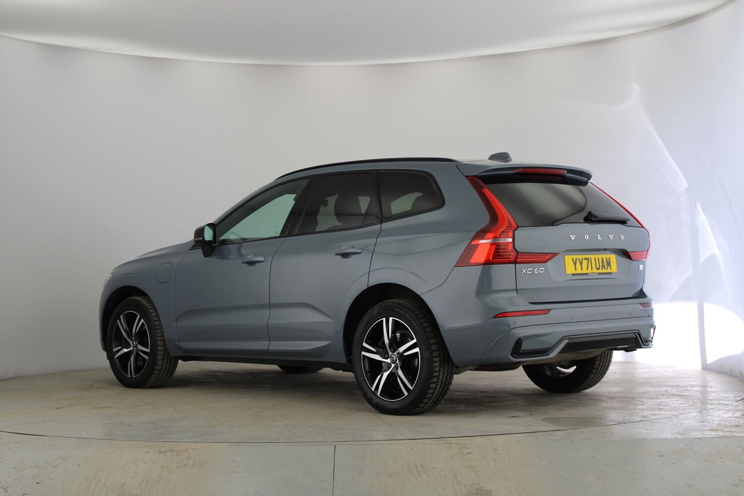 Used Volvo XC60 2021 for sale - 78025481: Photo 11