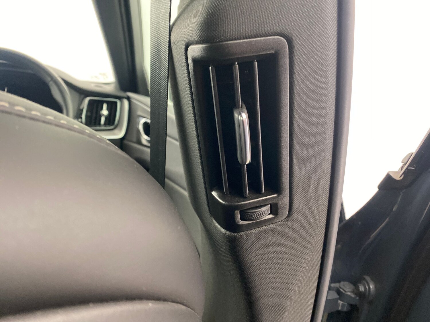 Used Volvo XC60 2021 for sale - 78025481: Photo 13