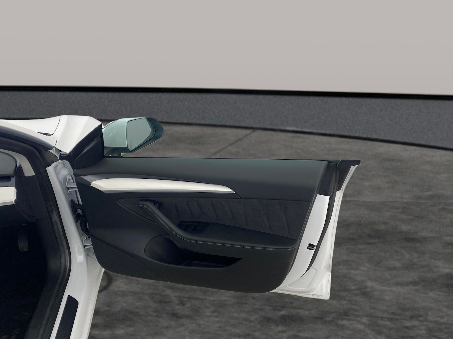 Used Tesla Model 3 2021 for sale - 77984709: Photo 26