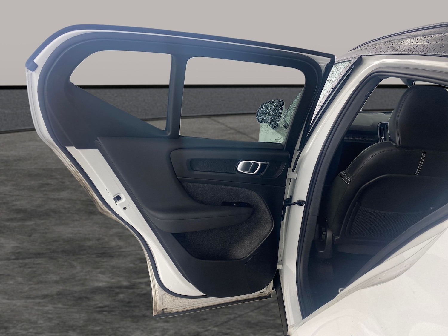 Used Volvo XC40 2021 for sale - 77248471: Photo 22