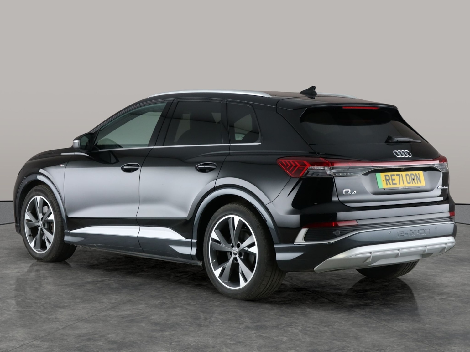 Used Audi Q4 e-tron 2021 for sale - 77196200: Photo 12