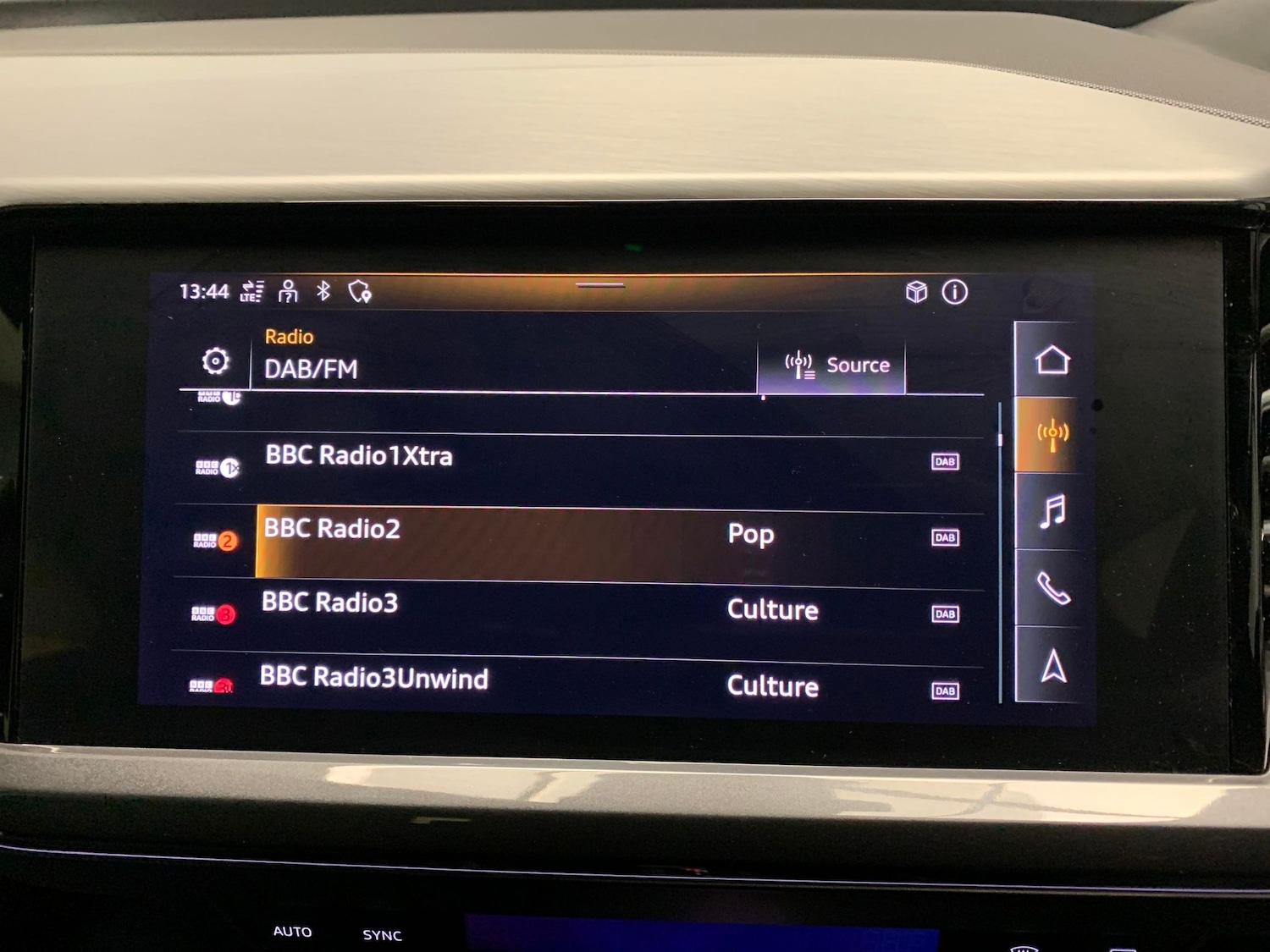 Used Audi Q4 e-tron 2021 for sale - 77196200: Photo 6