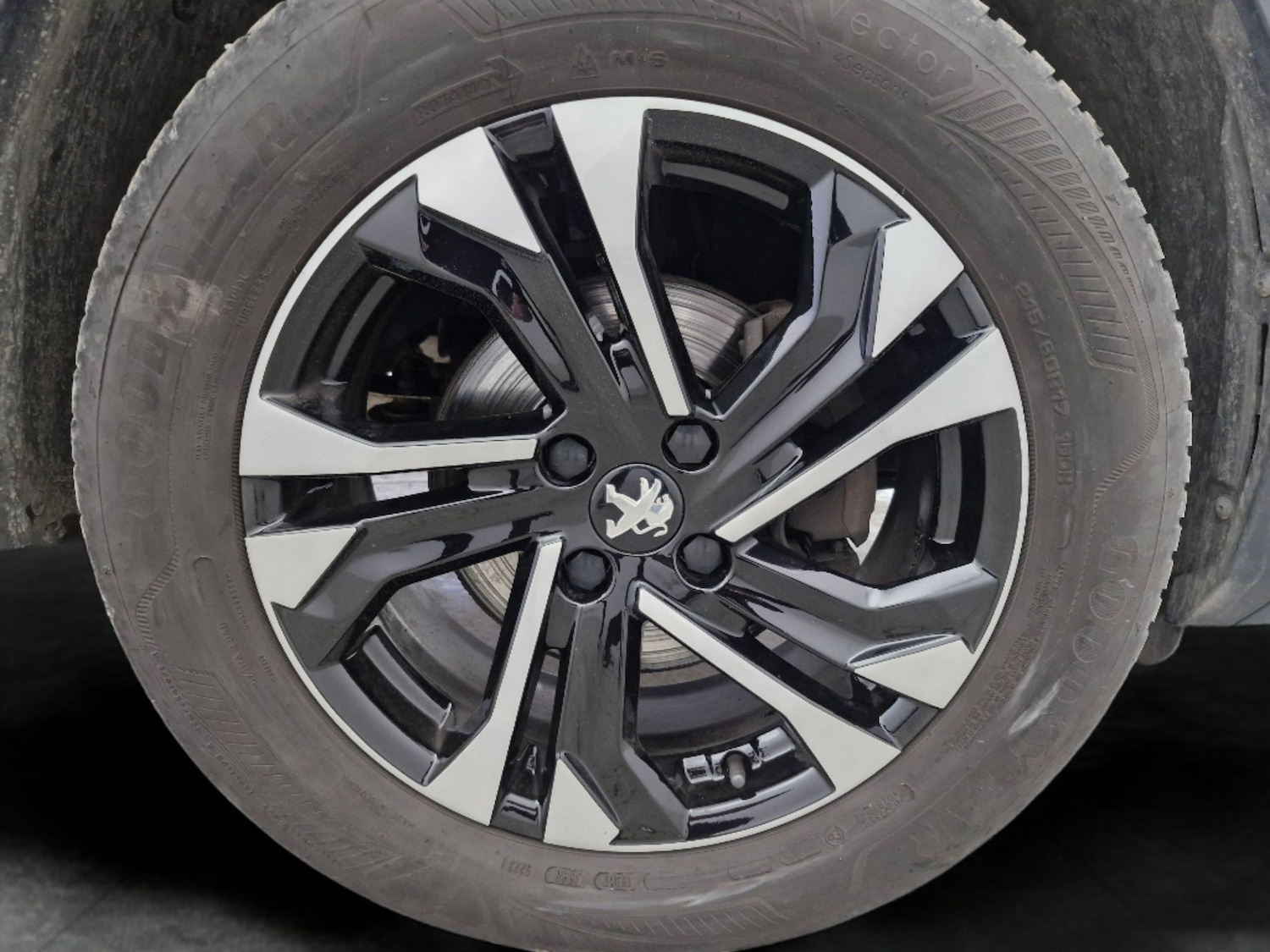 Used Peugeot 2008 2023 for sale - 78197857: Photo 24