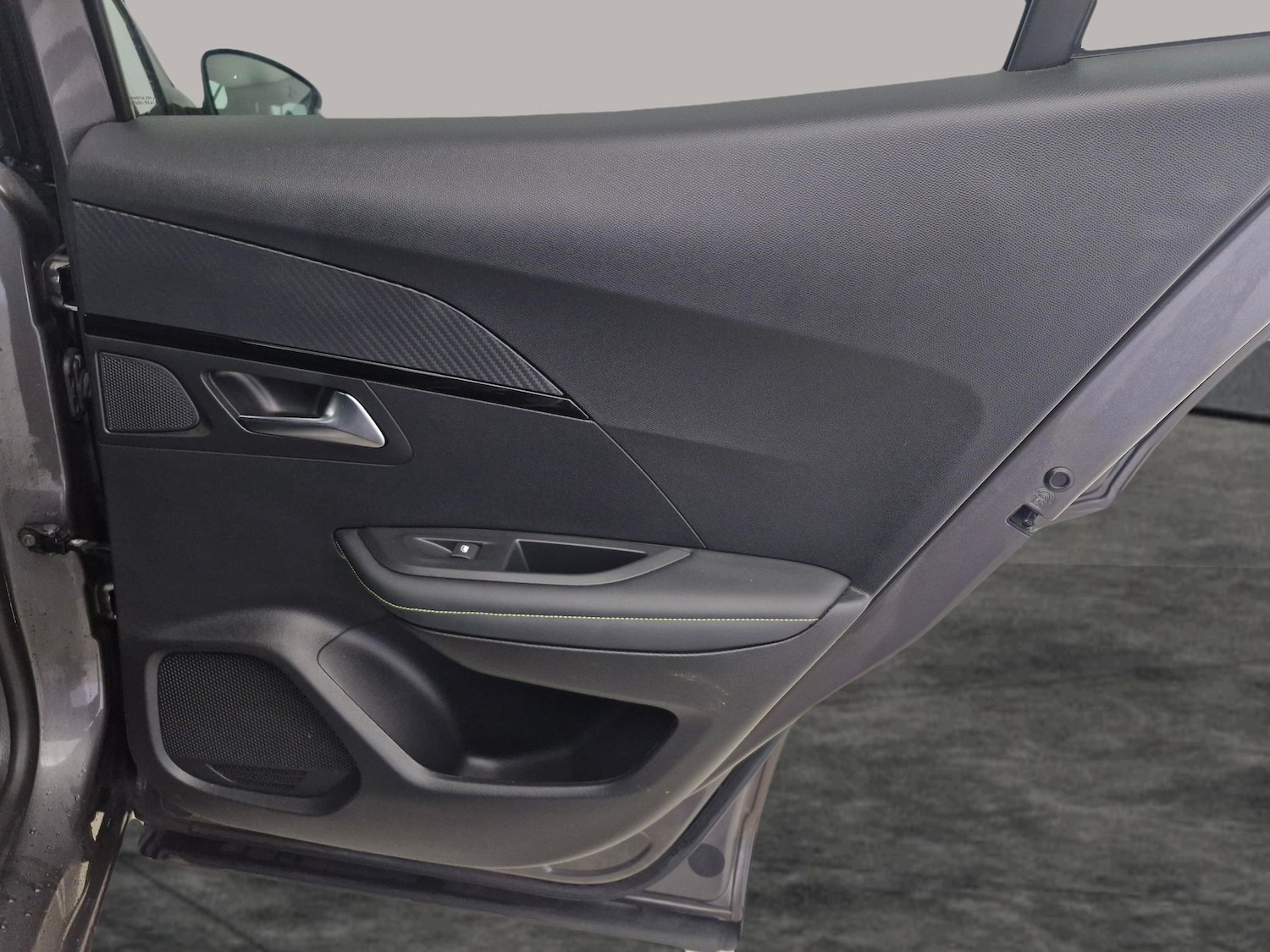 Used Peugeot 2008 2023 for sale - 78197857: Photo 29