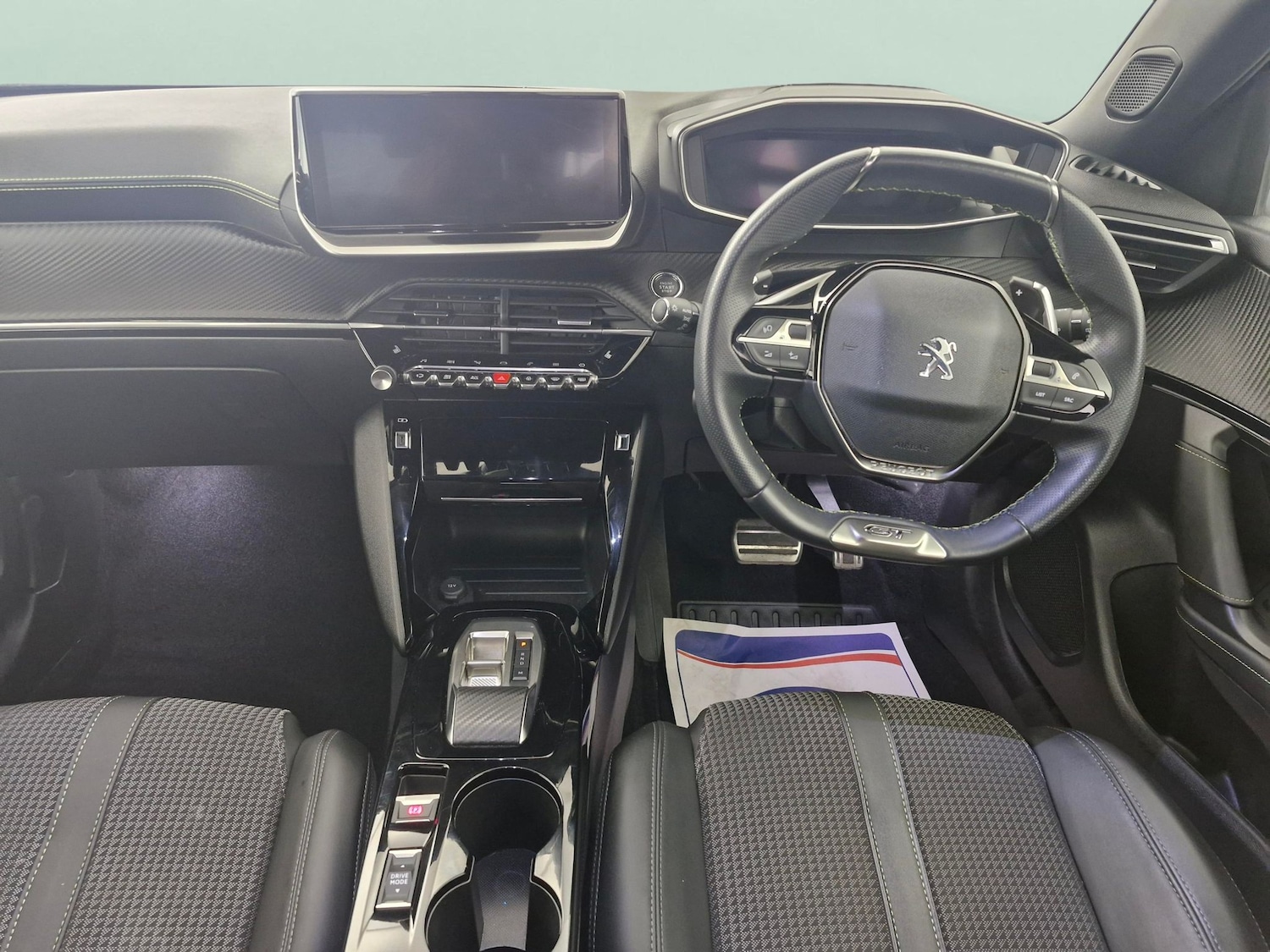 Used Peugeot 2008 2023 for sale - 78197857: Photo 4