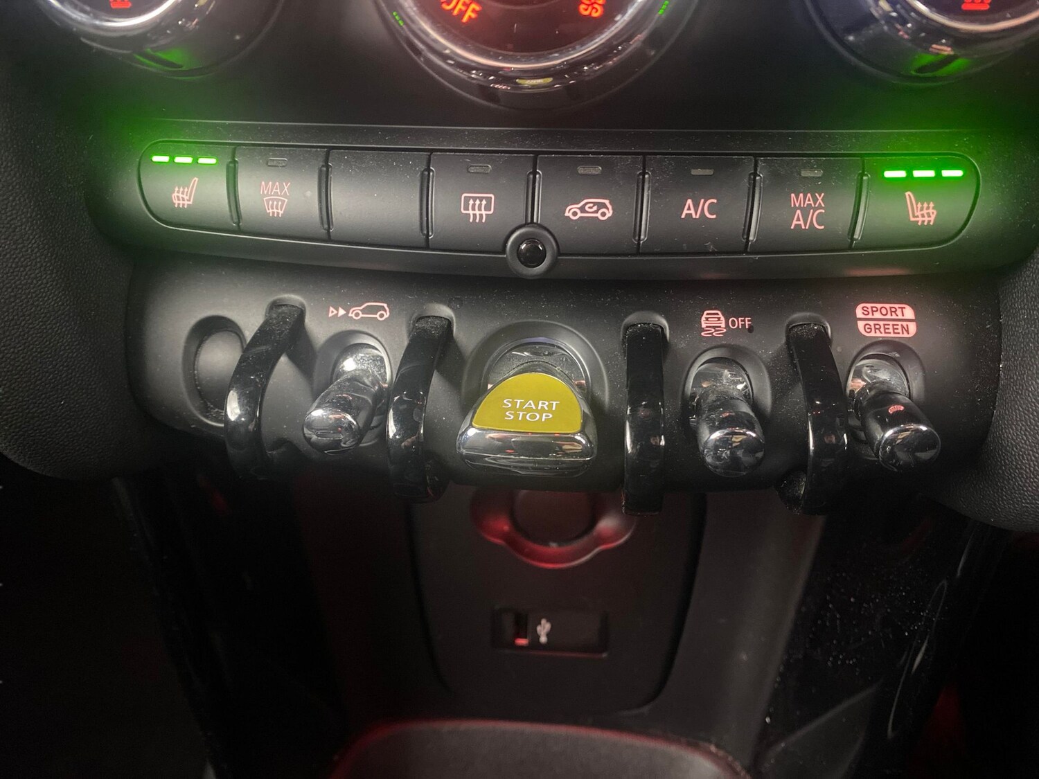 Used MINI Electric Hatch 2023 for sale - 77918365: Photo 17