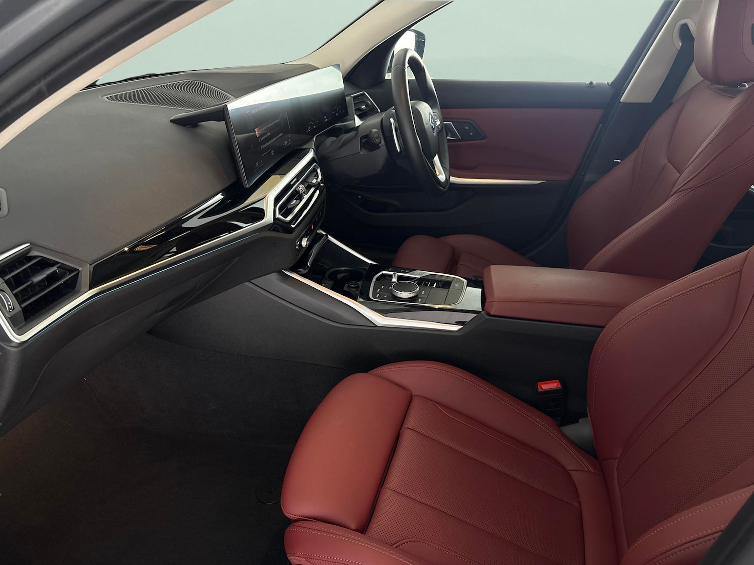 Used BMW 3 Series 2024 for sale - 78082058: Photo 4