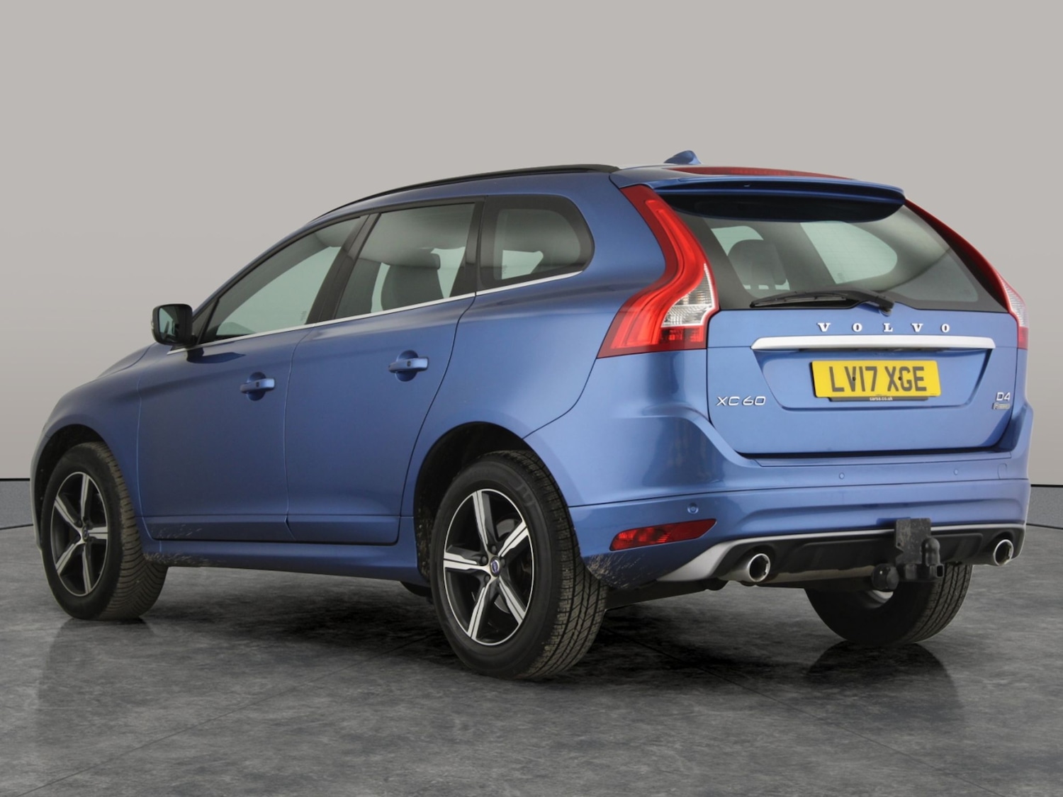 Used Volvo XC60 2017 for sale - 76098336: Photo 15