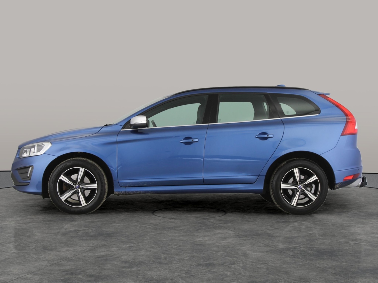 Used Volvo XC60 2017 for sale - 76098336: Photo 17