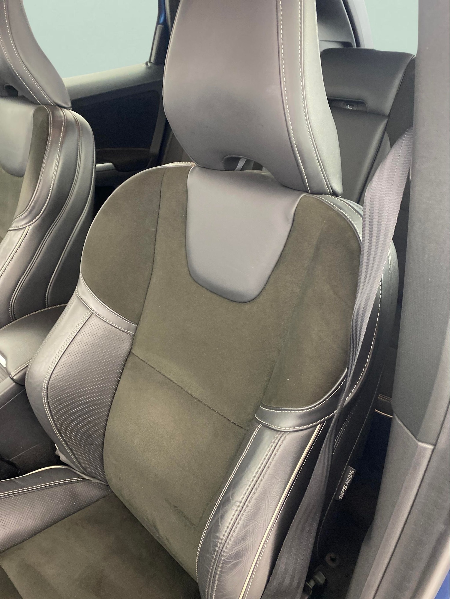 Used Volvo XC60 2017 for sale - 76098336: Photo 19
