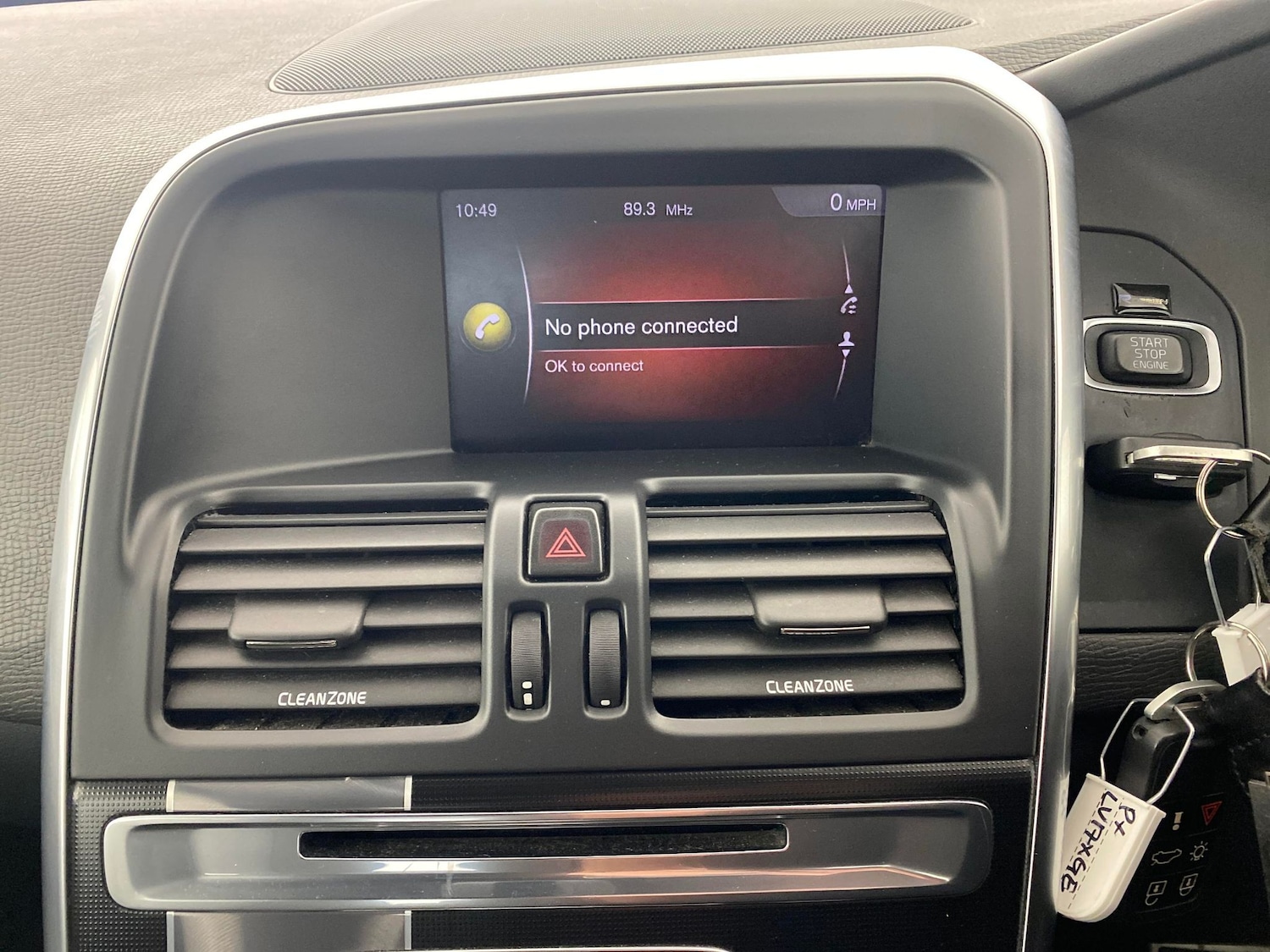Used Volvo XC60 2017 for sale - 76098336: Photo 21
