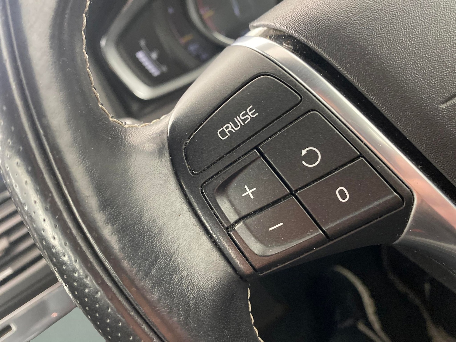Used Volvo XC60 2017 for sale - 76098336: Photo 23