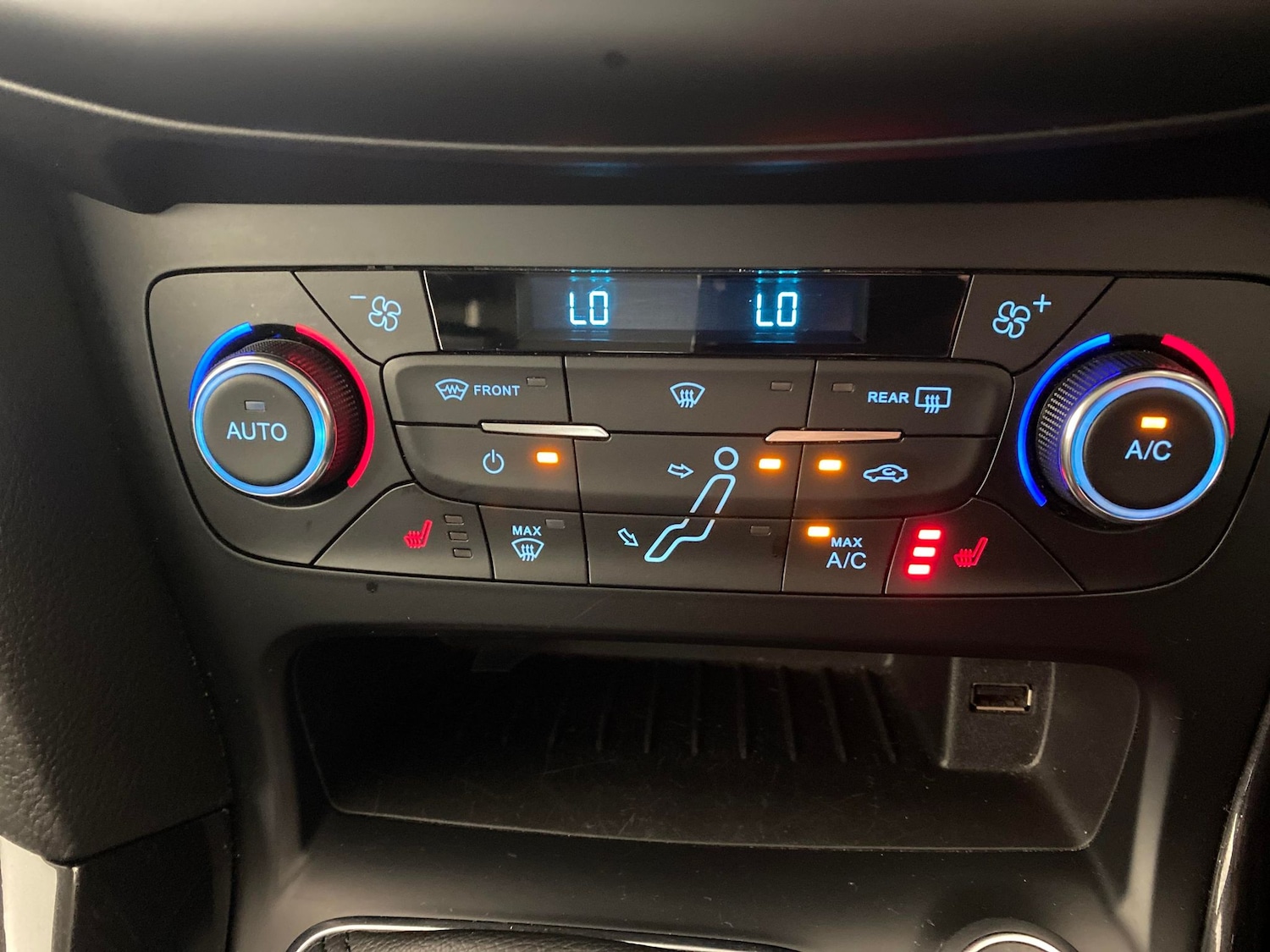 Used Ford Focus 2017 for sale - 76342417: Photo 22