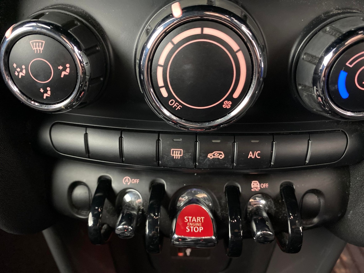 Used MINI Hatch 2018 for sale - 76494254: Photo 17