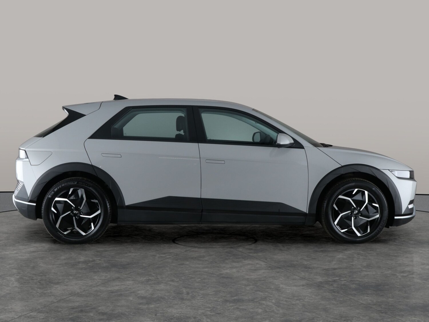 Used Hyundai IONIQ 5 2023 for sale - 76518387: Photo 9