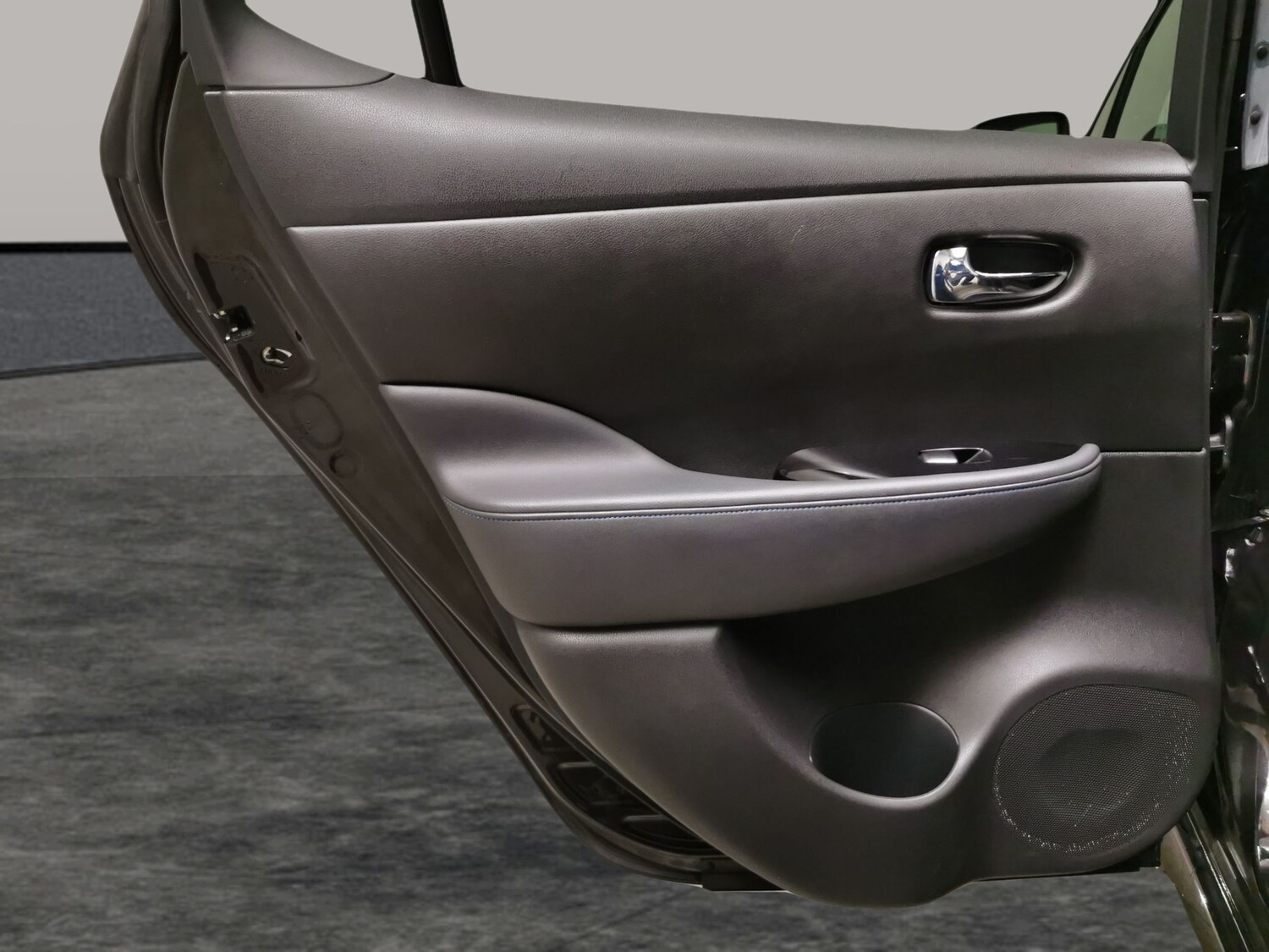 Used Nissan Leaf 2022 for sale - 78137440: Photo 27