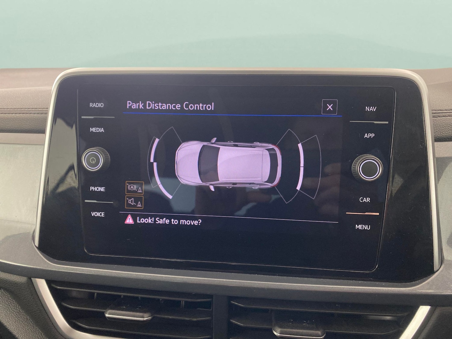 Used Volkswagen T-Roc 2023 for sale - 78079265: Photo 15