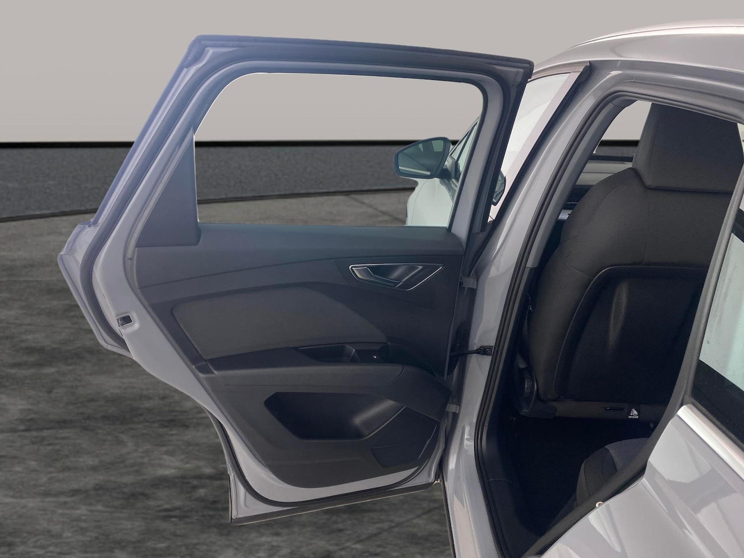 Used Audi Q4 e-tron 2023 for sale - 77702996: Photo 24