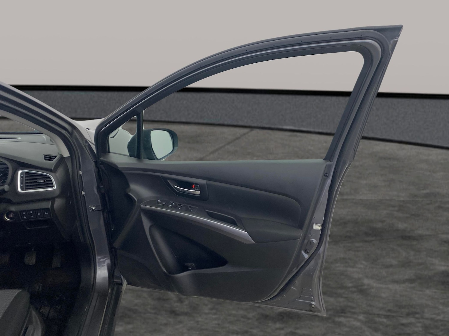 Used Suzuki SX4 S-Cross 2023 for sale - 78107798: Photo 25