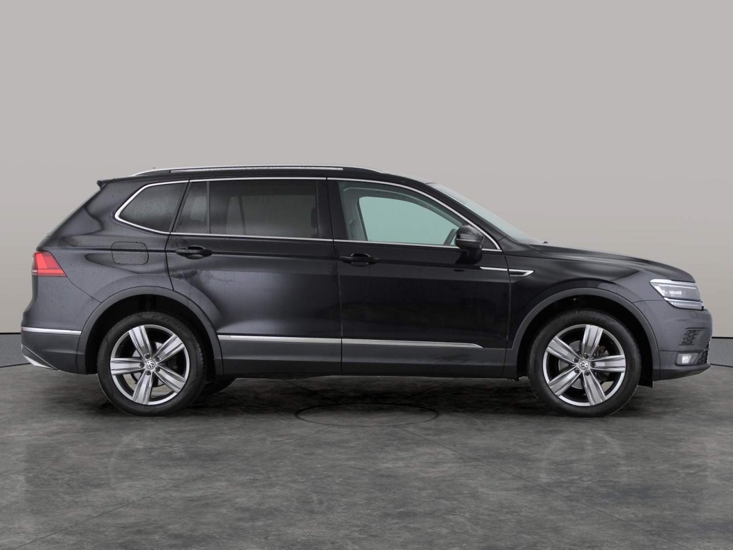 Used Volkswagen Tiguan Allspace 2020 for sale - 77614993: Photo 5