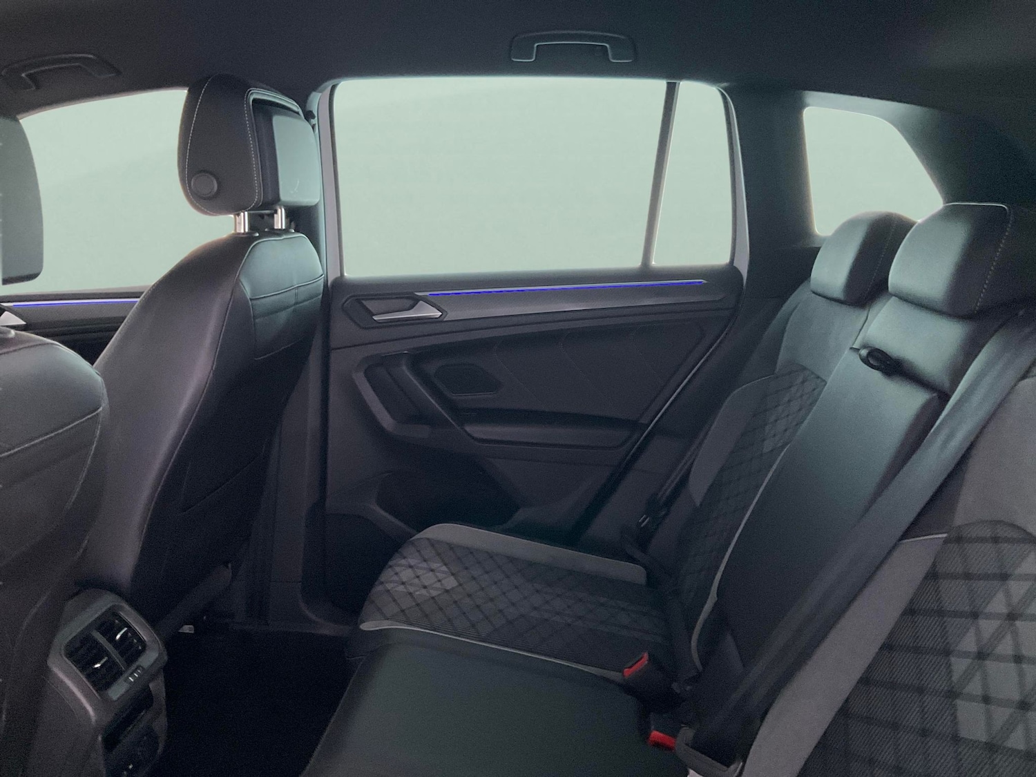 Used Volkswagen Tiguan 2022 for sale - 76901818: Photo 28