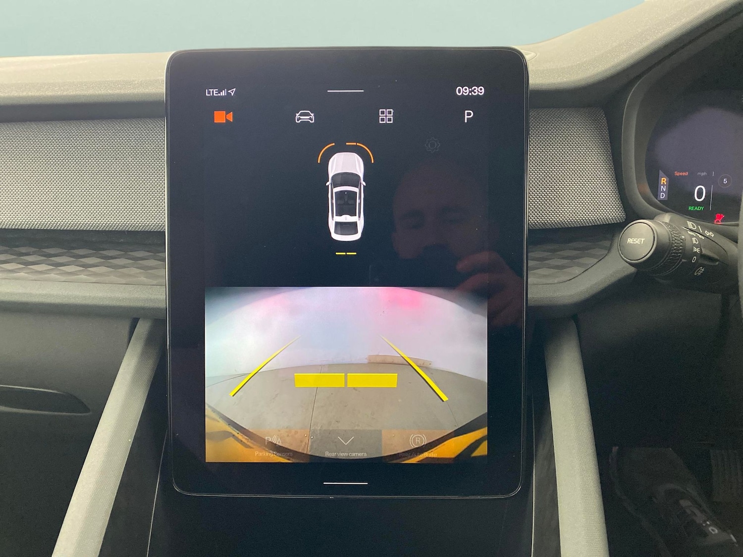 Used Polestar Polestar 2 2022 for sale - 76403056: Photo 9