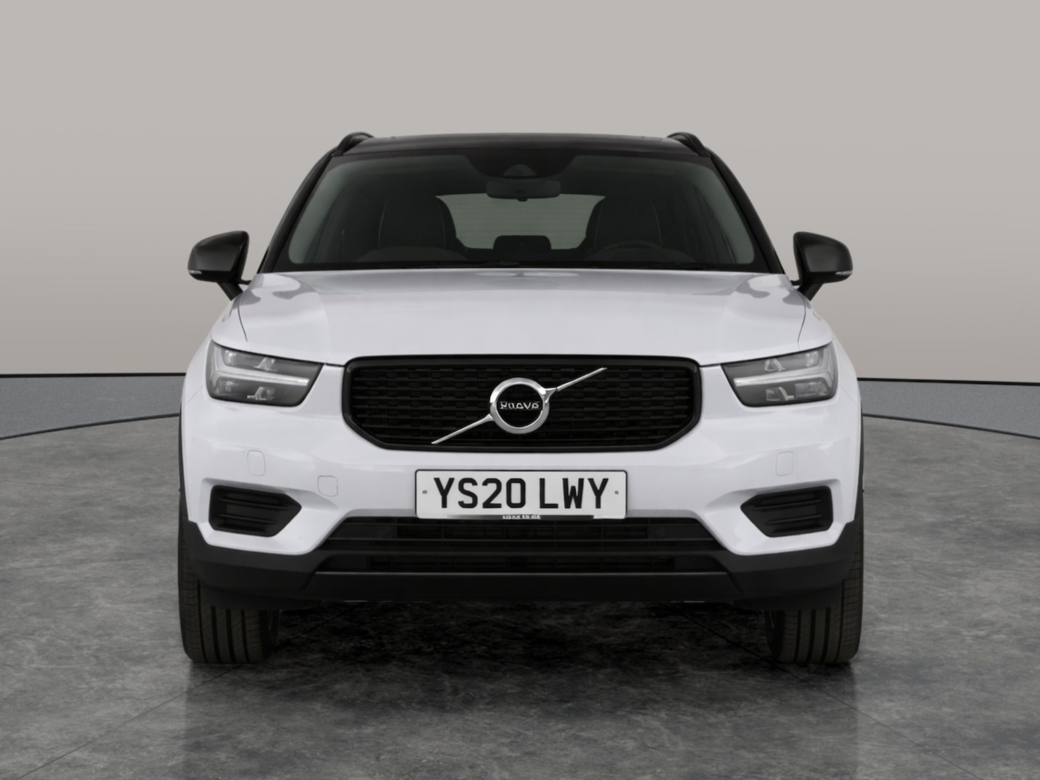 Used Volvo XC40 2020 for sale - 78122609: Photo 4
