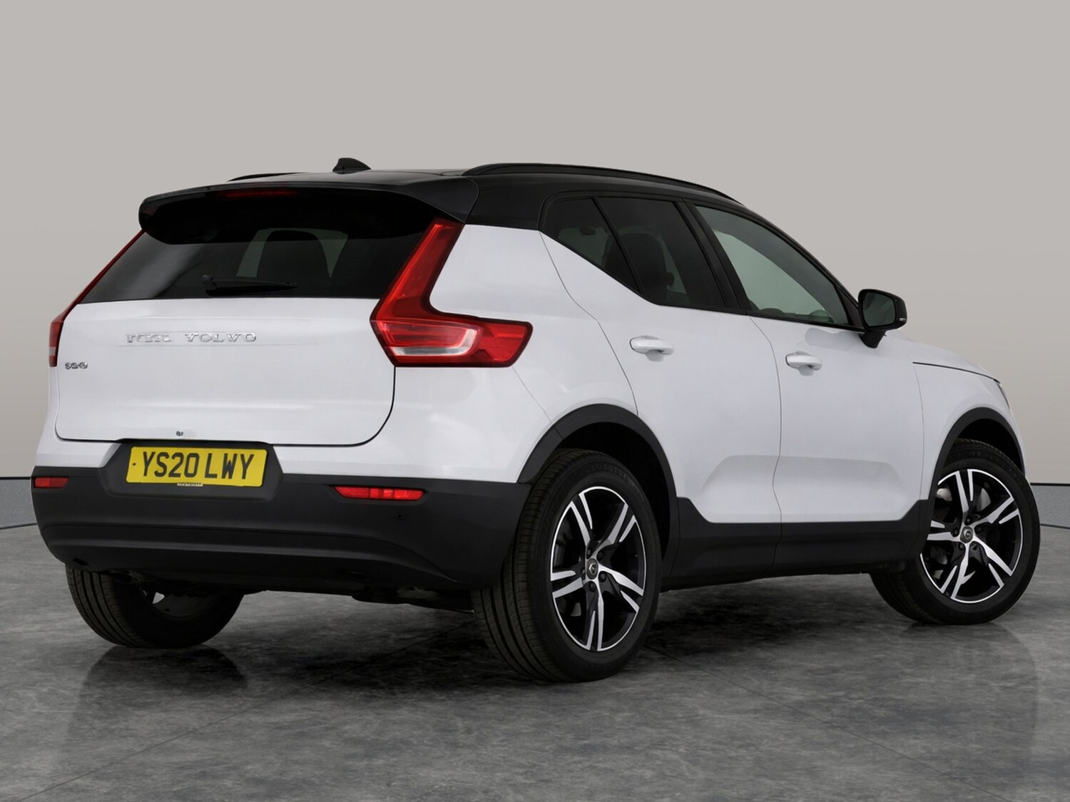 Used Volvo XC40 2020 for sale - 78122609: Photo 7