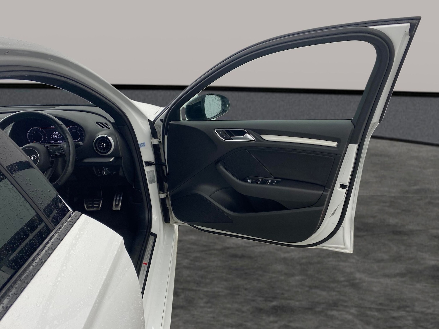 Used Audi A3 2018 for sale - 77116524: Photo 29