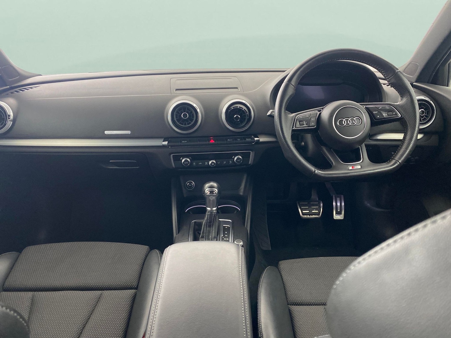 Used Audi A3 2018 for sale - 77116524: Photo 4