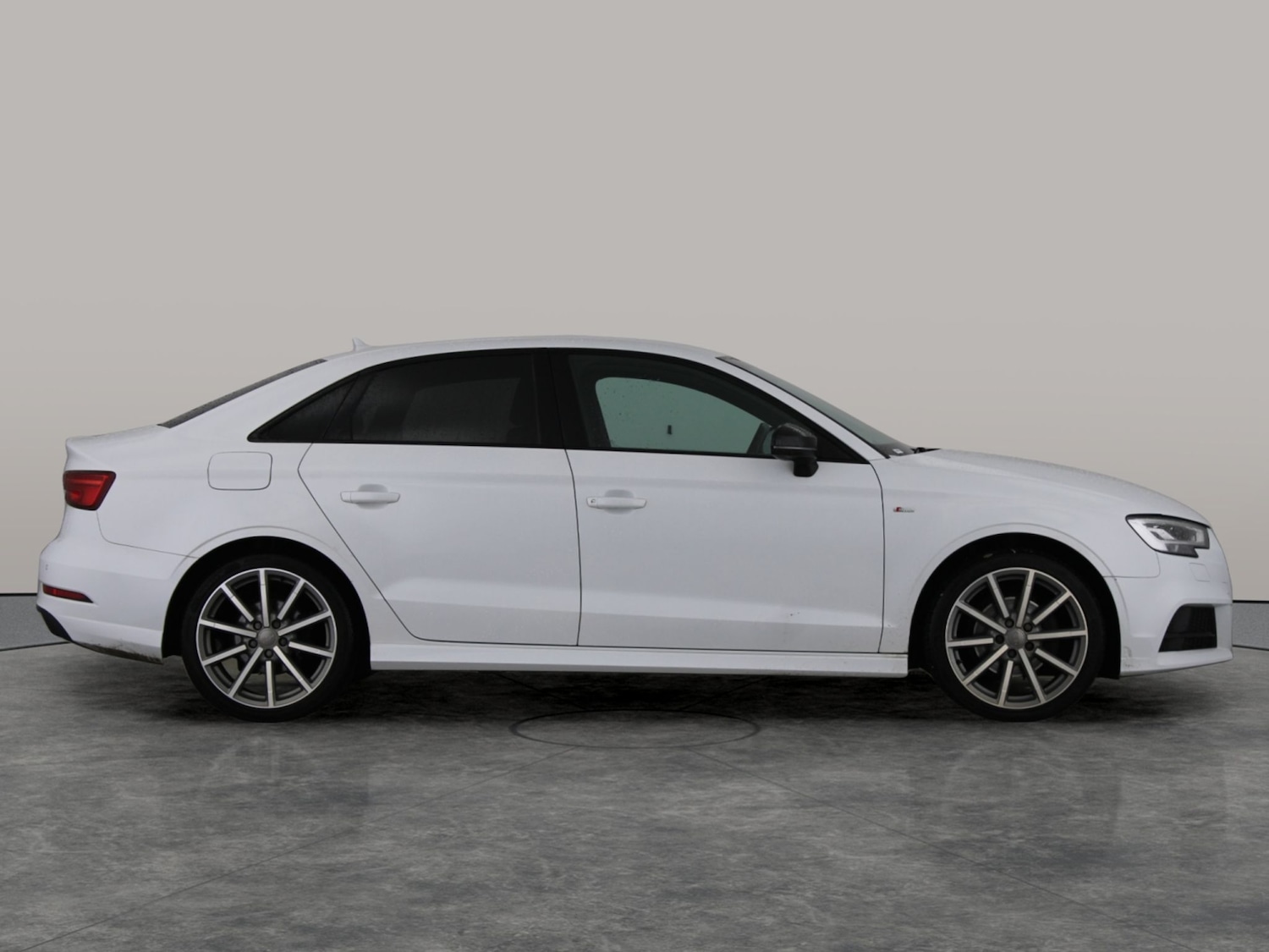 Used Audi A3 2018 for sale - 77116524: Photo 9