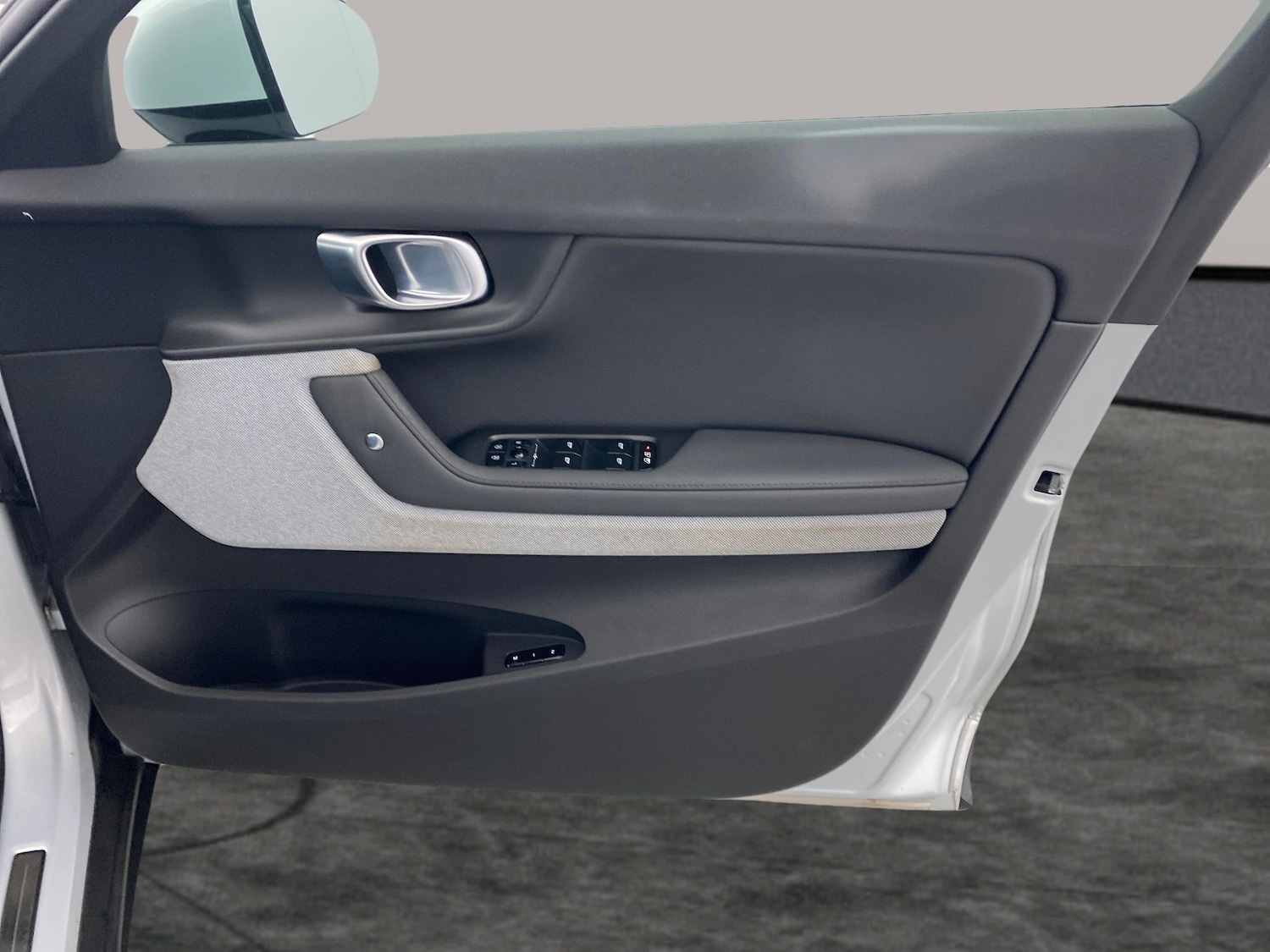 Used Polestar Polestar 2 2022 for sale - 76636275: Photo 28